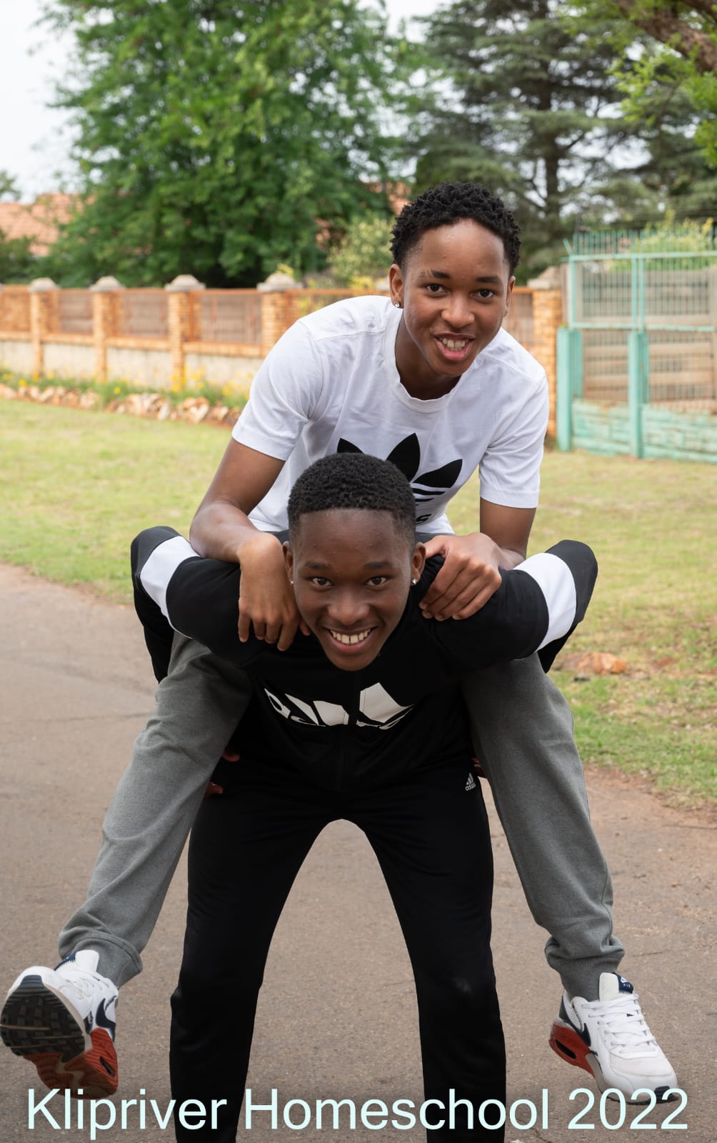 Kliprivier Homeschool students showing friendship and care